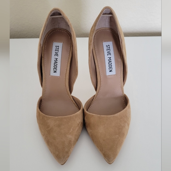 Steve Madden Varcityy Tan Suede Heels Size 5.5M - Picture 2 of 6
